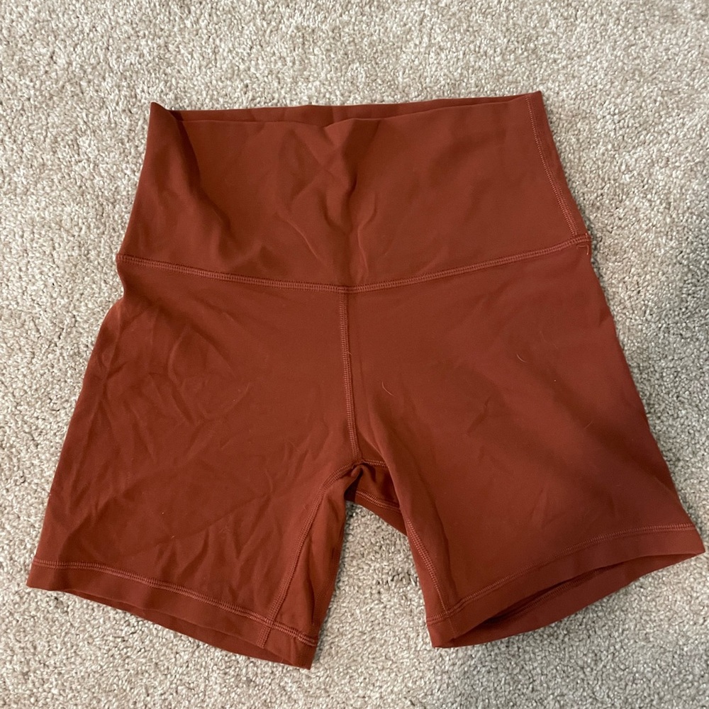 Lululemon 6” align shorts